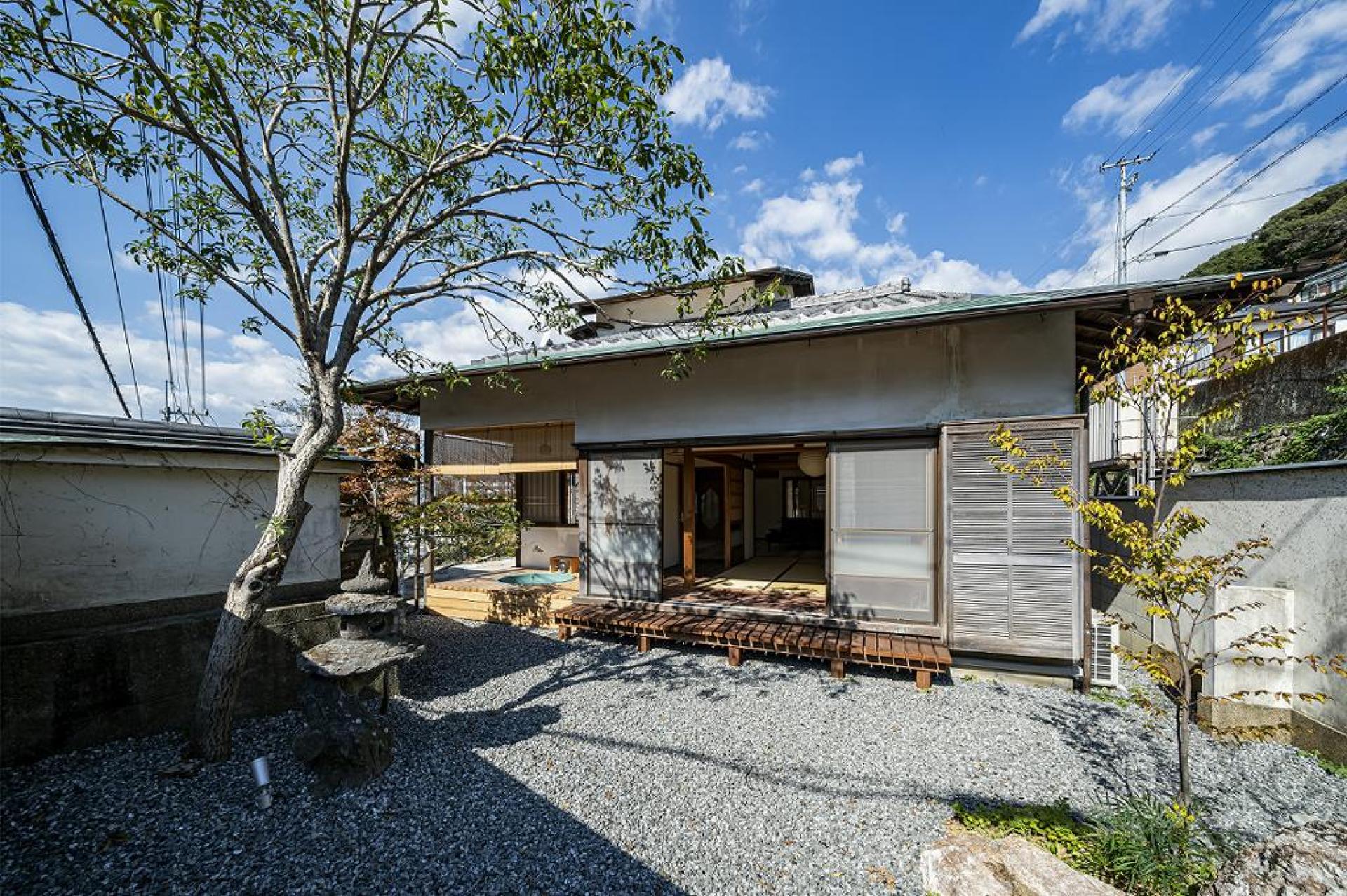 London Design Awards Winner - sakanouenoyado