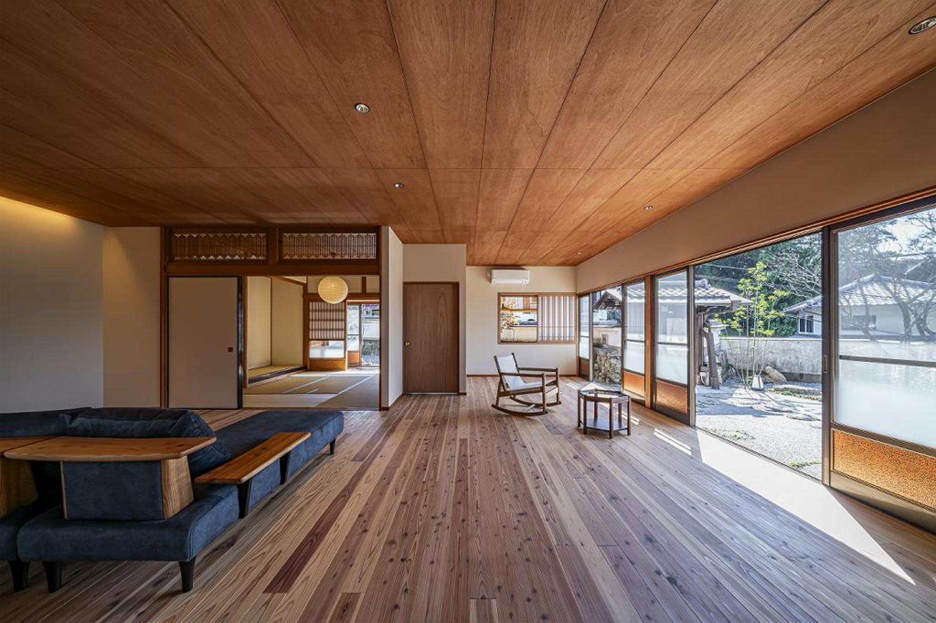 London Design Awards Winner - sakanouenoyado