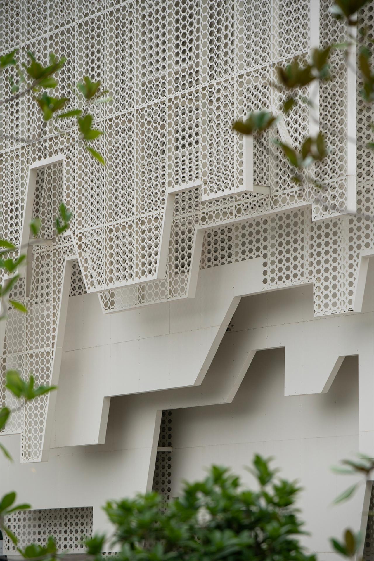 London Design Awards Winner - Zhangjiajie TujiaBrocade Museum