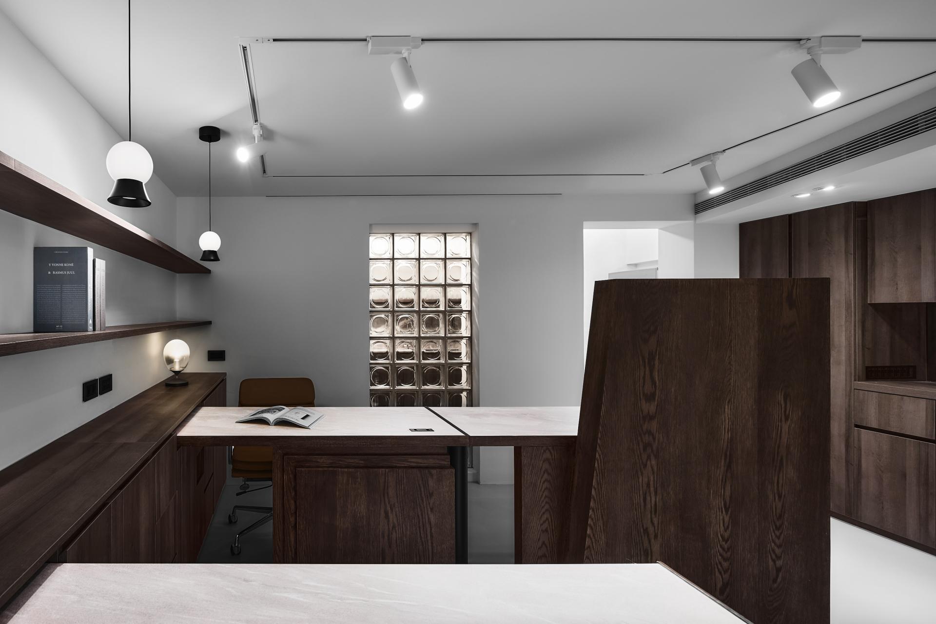 London Design Awards Winner - OFFICE OF EXISTENTIALISM ARCHITECTURE STUDIO