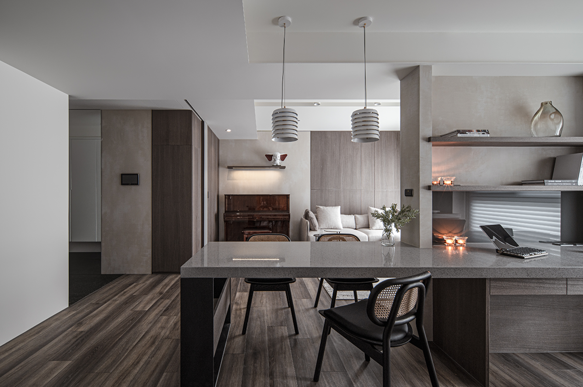 London Design Awards Winner - Gleam of Light and Beam of Warmth