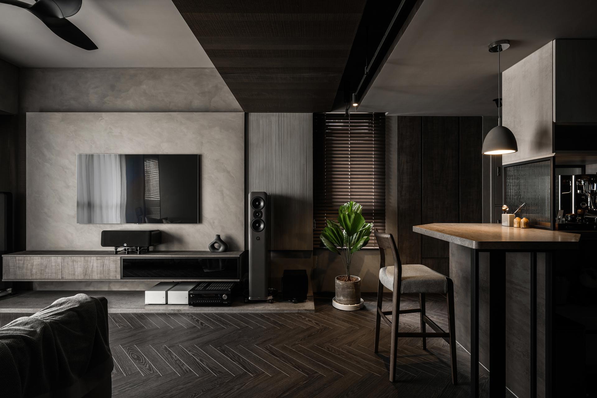 London Design Awards Winner - Black Spruce