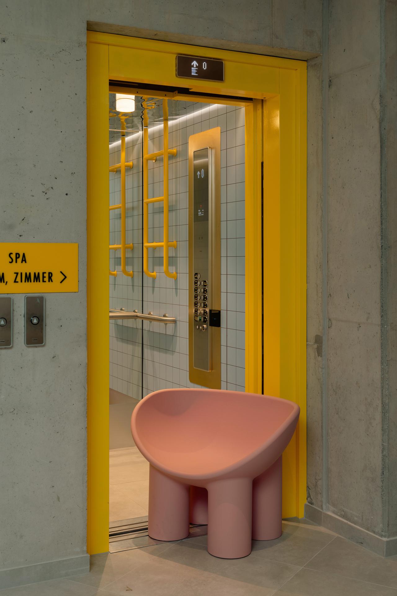 London Design Awards Winner - Hotel Badeschloss