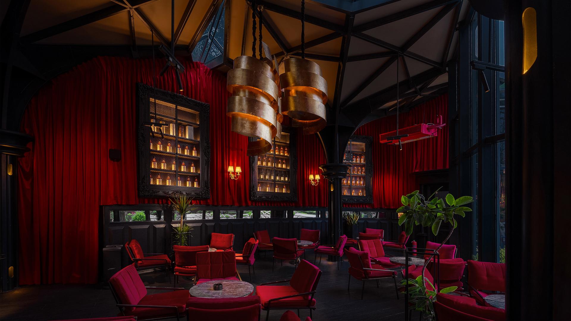 London Design Awards Winner - TRIBECA Restaurant & Bar 