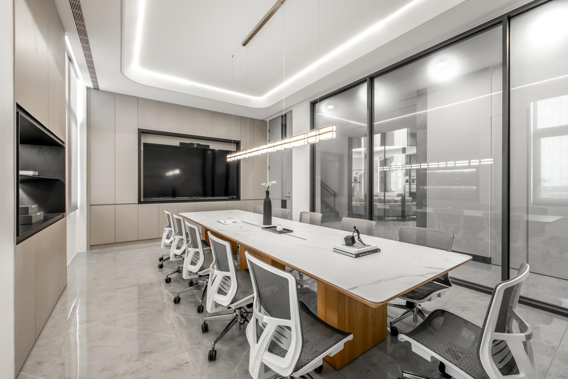 London Design Awards Winner - Infinite Loop