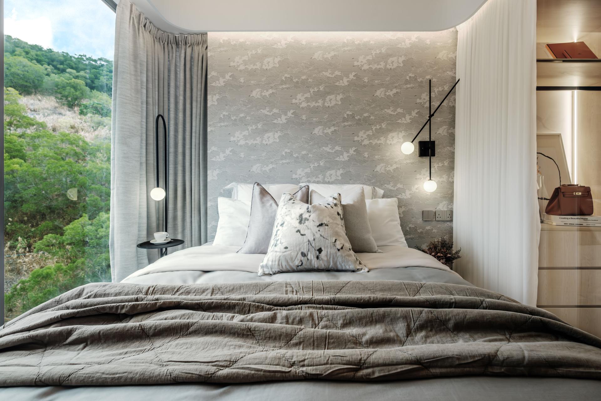 London Design Awards Winner - DRAGONS RANGE