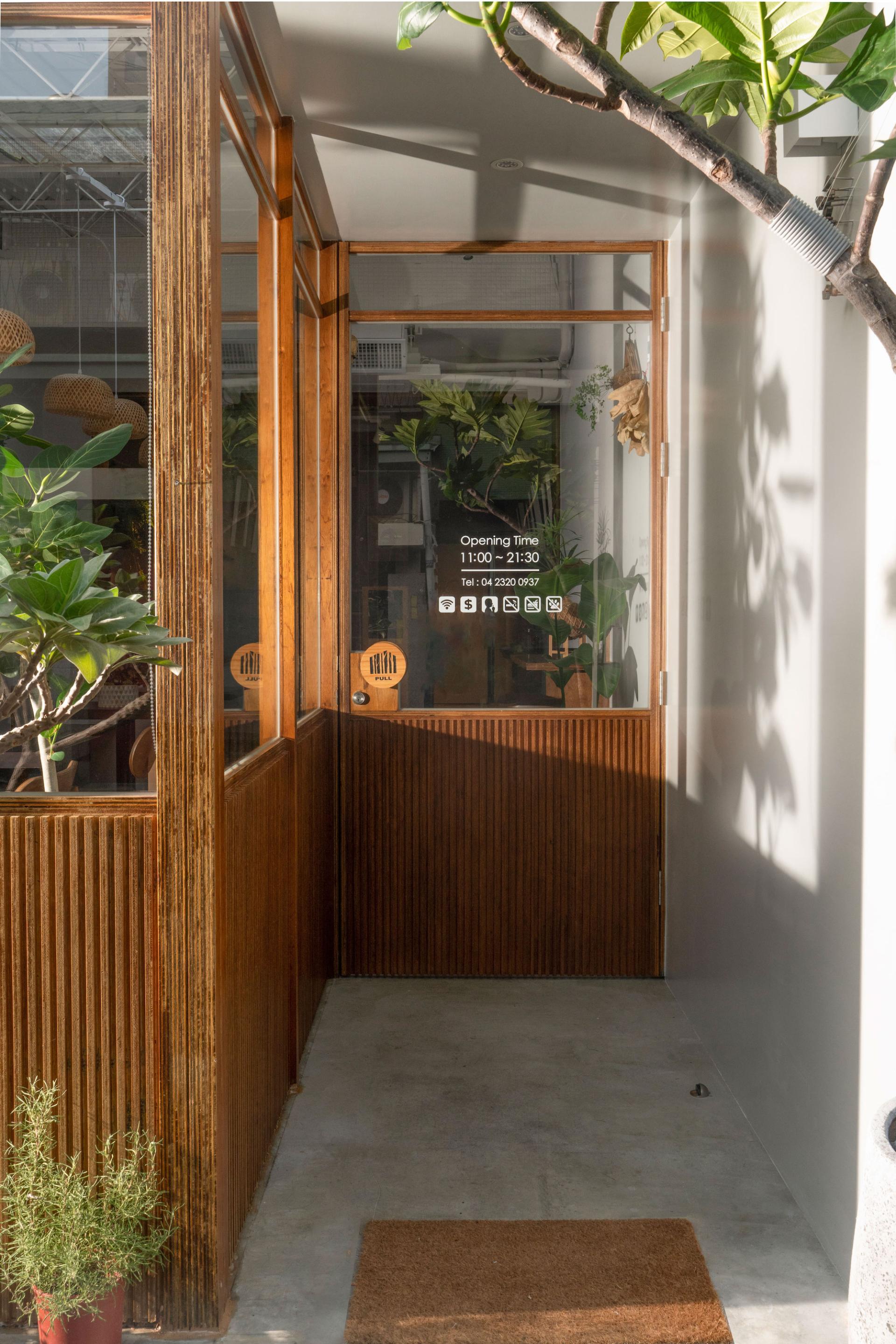 London Design Awards Winner - Simmogu Cuisine