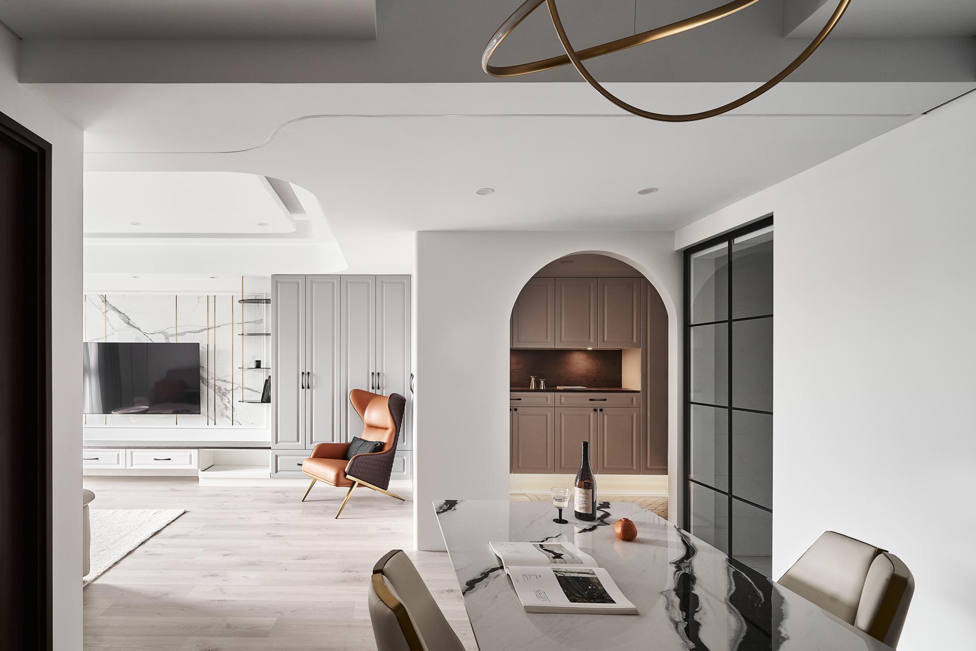 London Design Awards Winner - Le boy