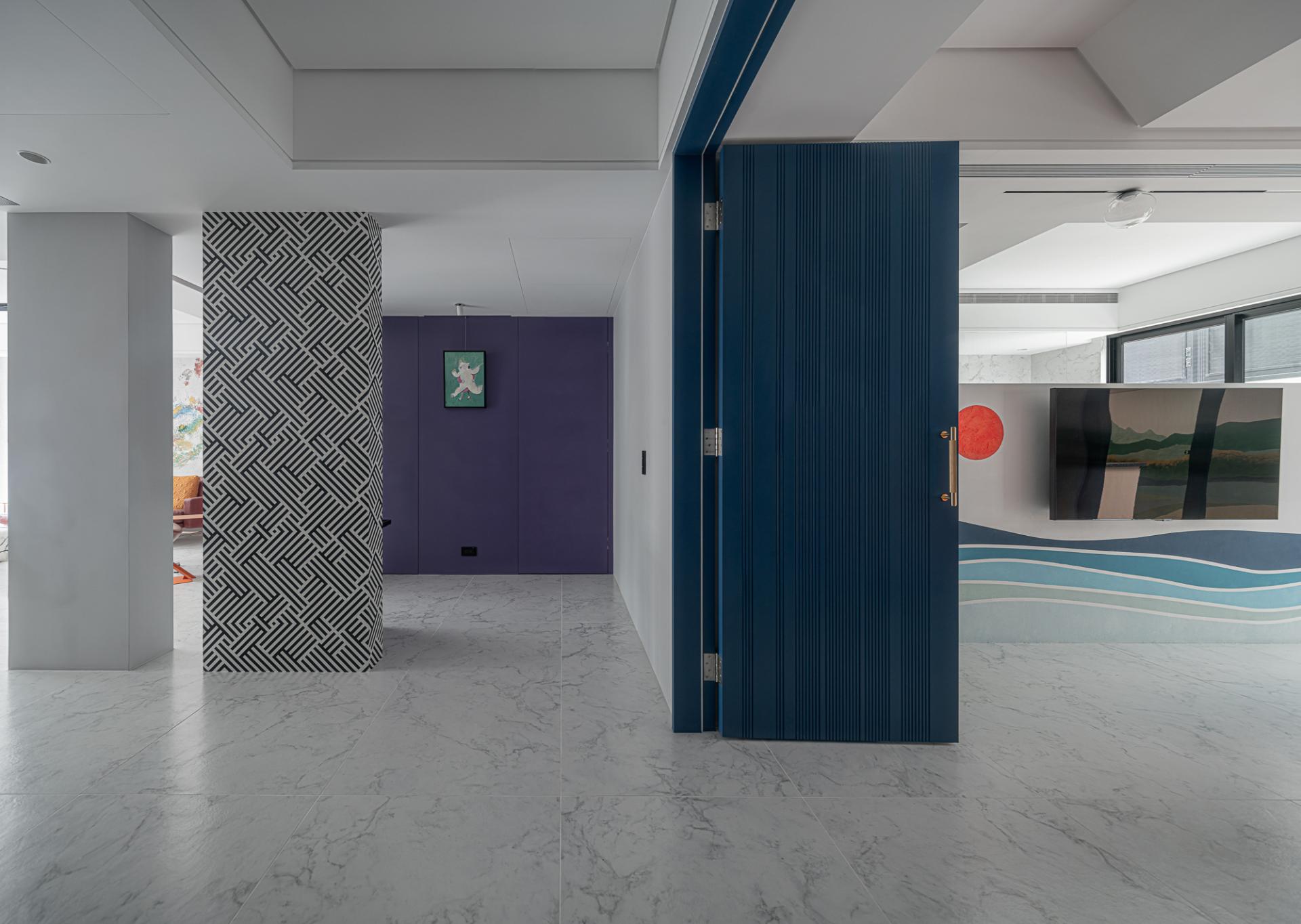 London Design Awards Winner - Art Dealer