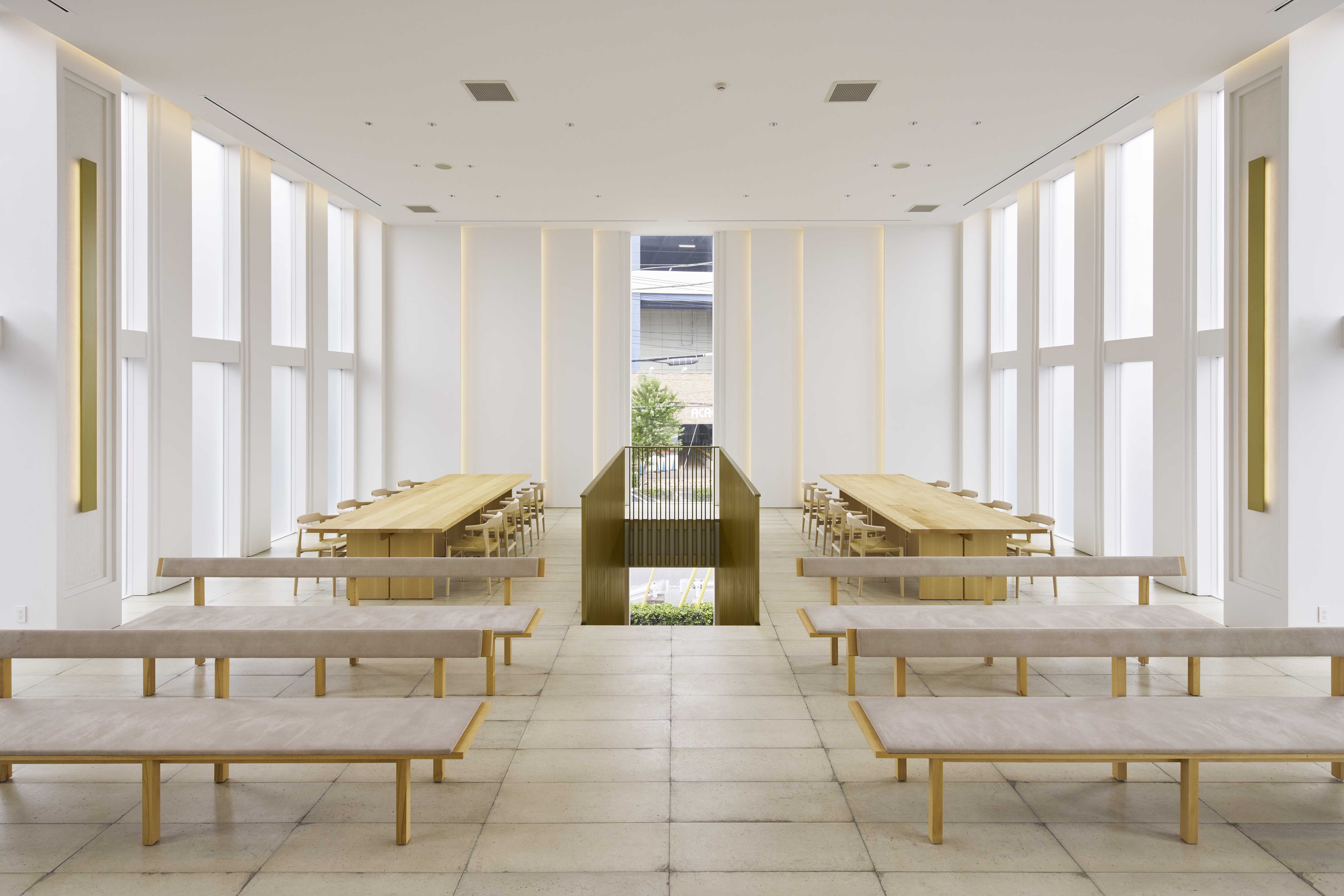 London Design Awards Winner - KAMAGAYA ART CLINIC