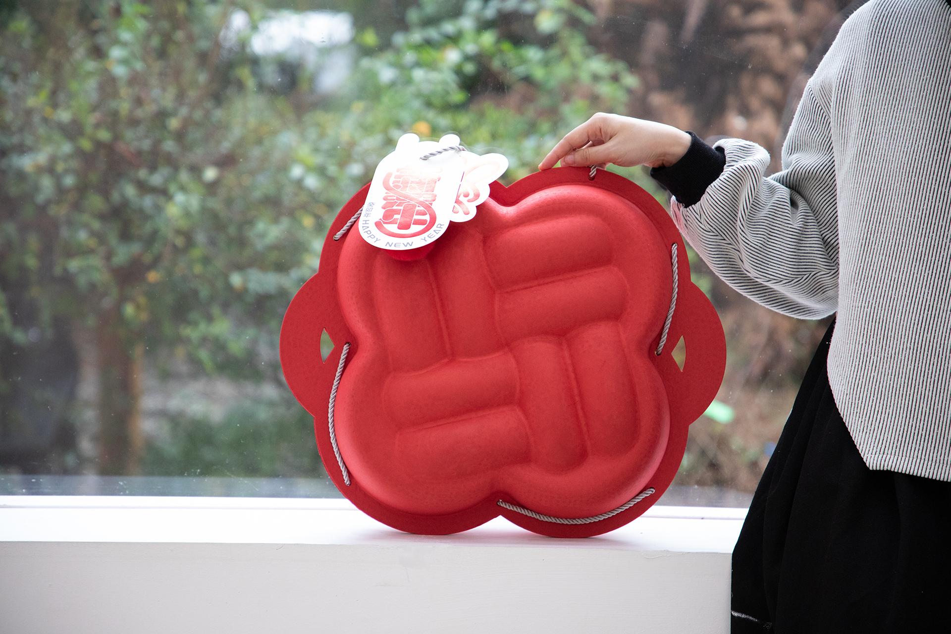 London Design Awards Winner - Chinese Knot
