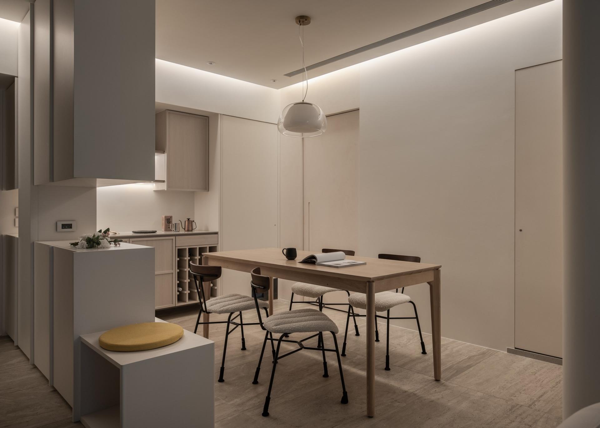 London Design Awards Winner - Warm Embrace