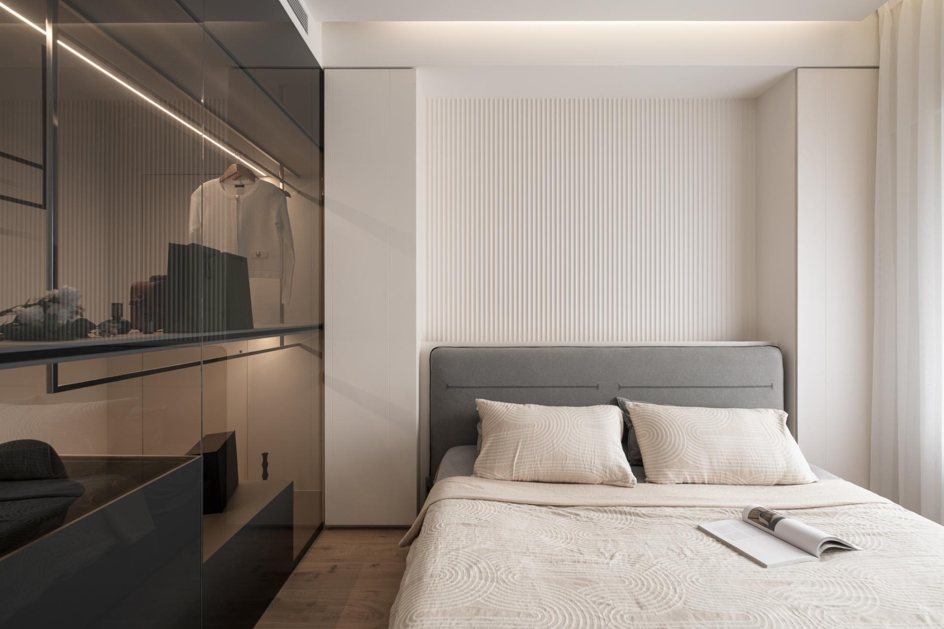 London Design Awards Winner - Warm Embrace
