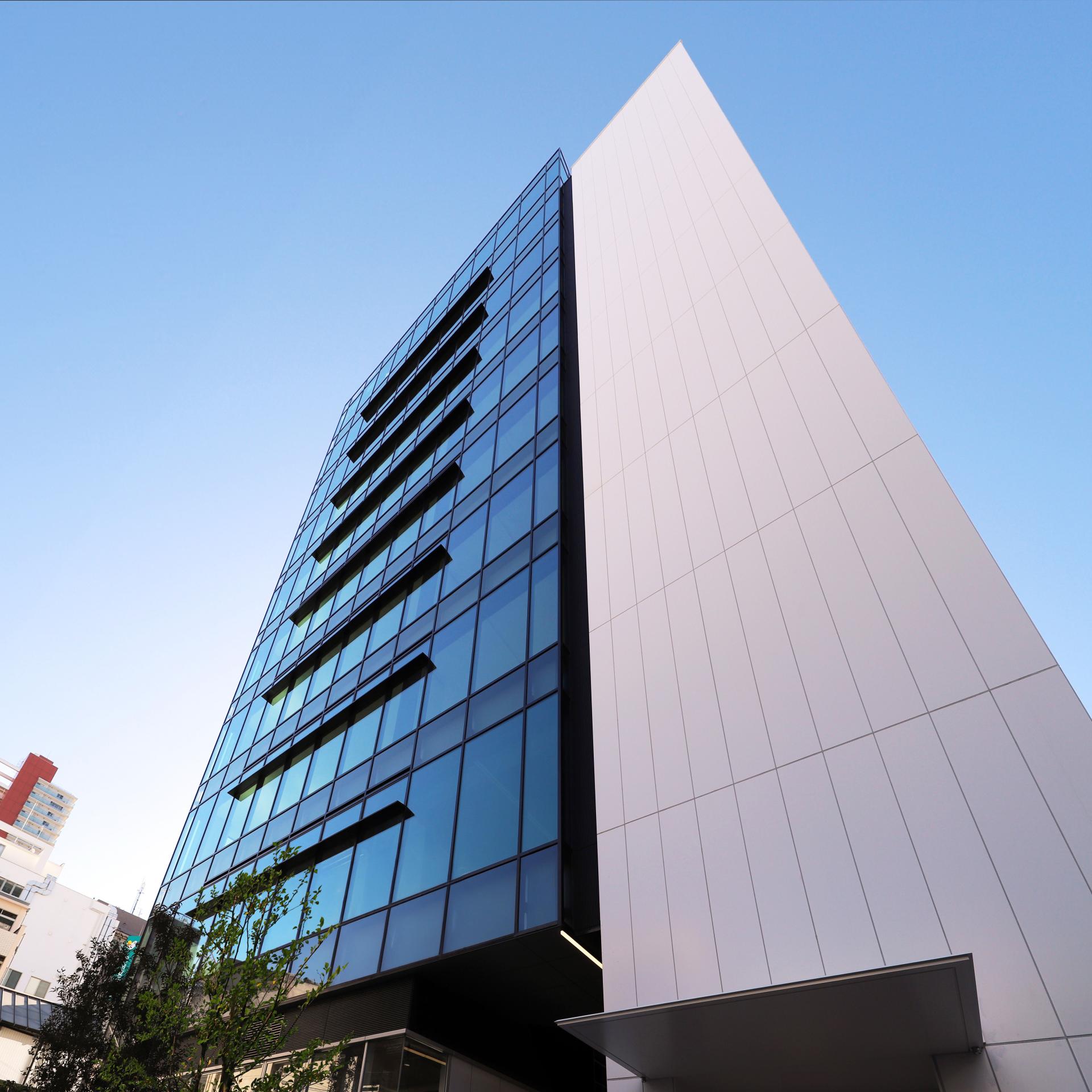 London Design Awards Winner - URAWA GARDEN BLDG.