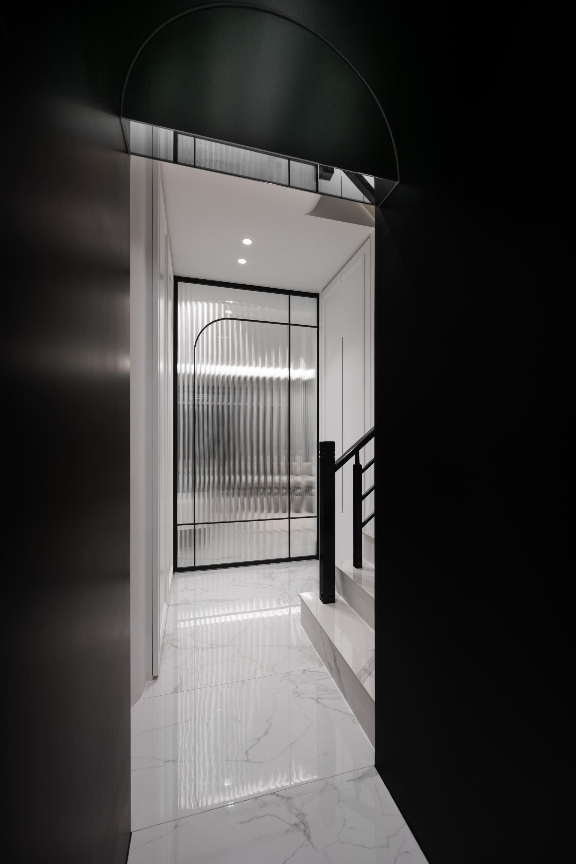 London Design Awards Winner - Ultimate Elegance