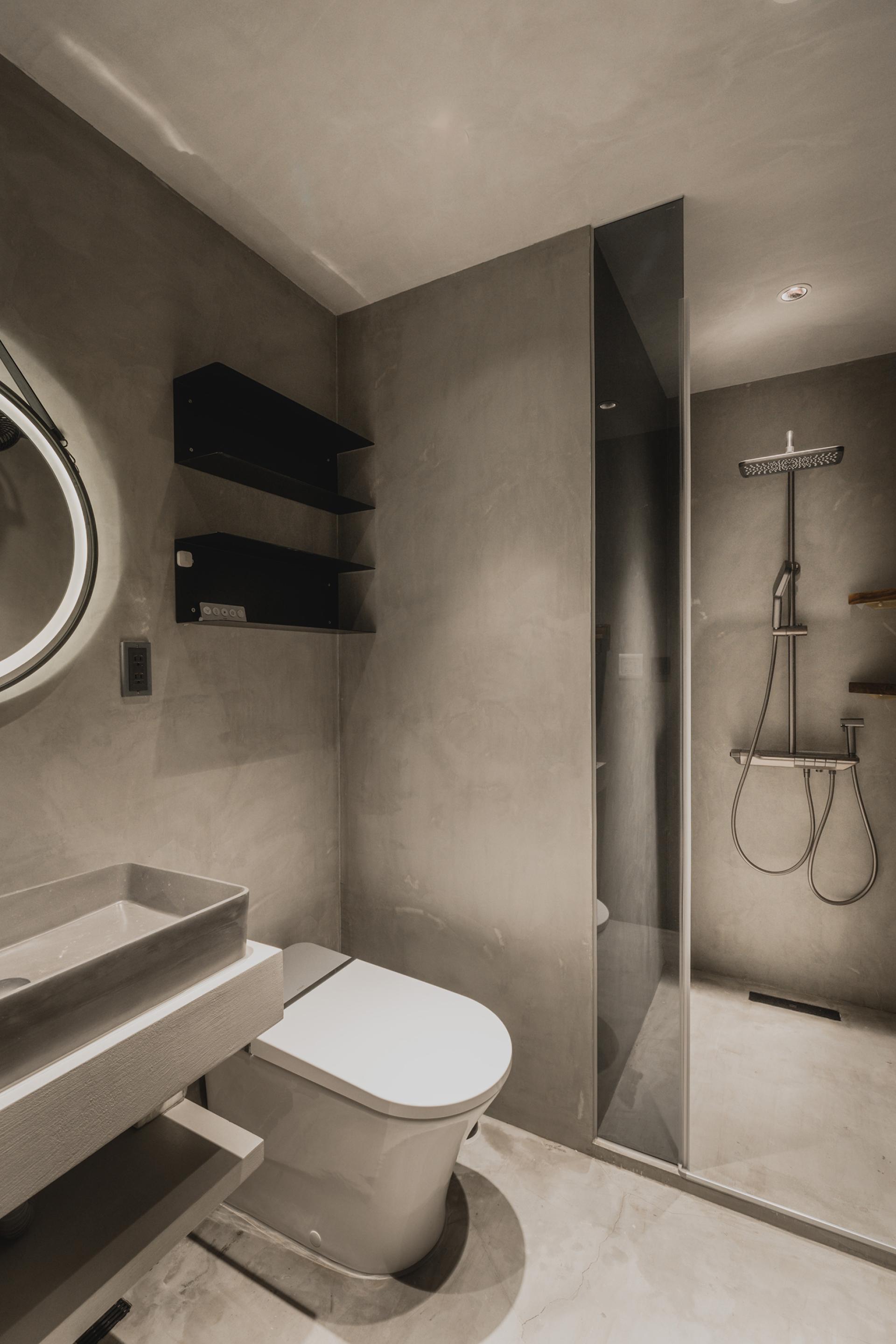 London Design Awards Winner - Aluminum