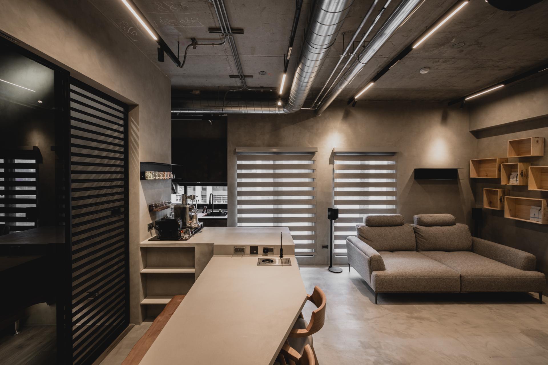 London Design Awards Winner - Aluminum