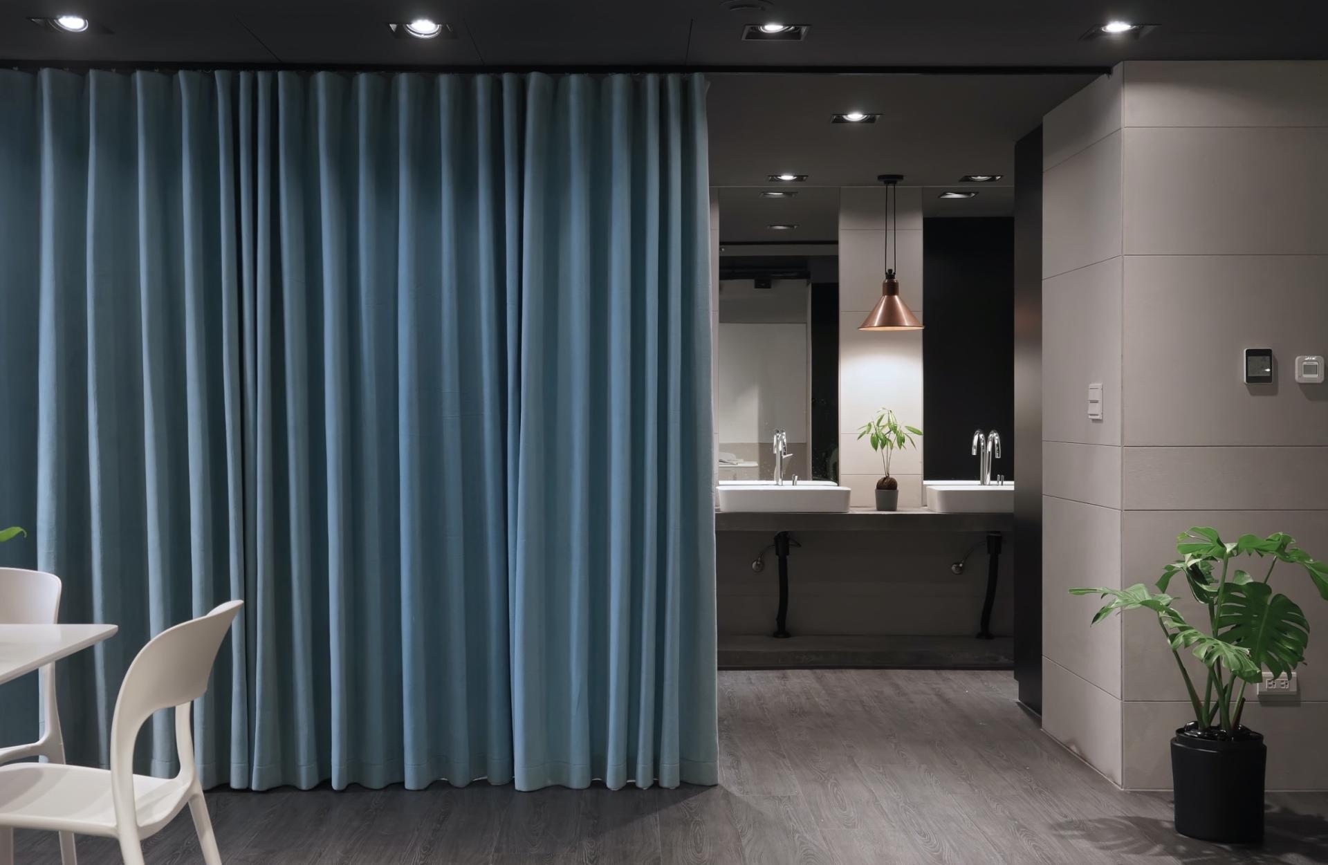 London Design Awards Winner - The realm of light