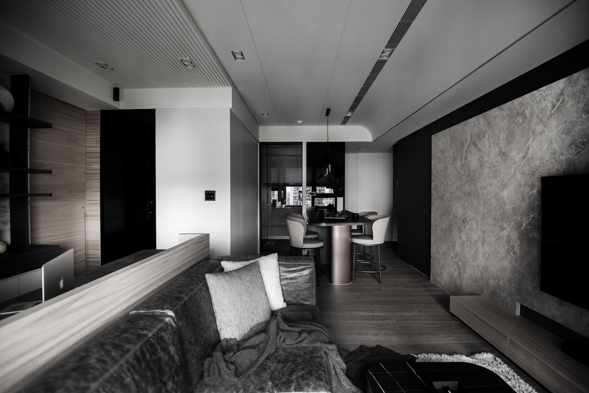 London Design Awards Winner - Quenched Silence