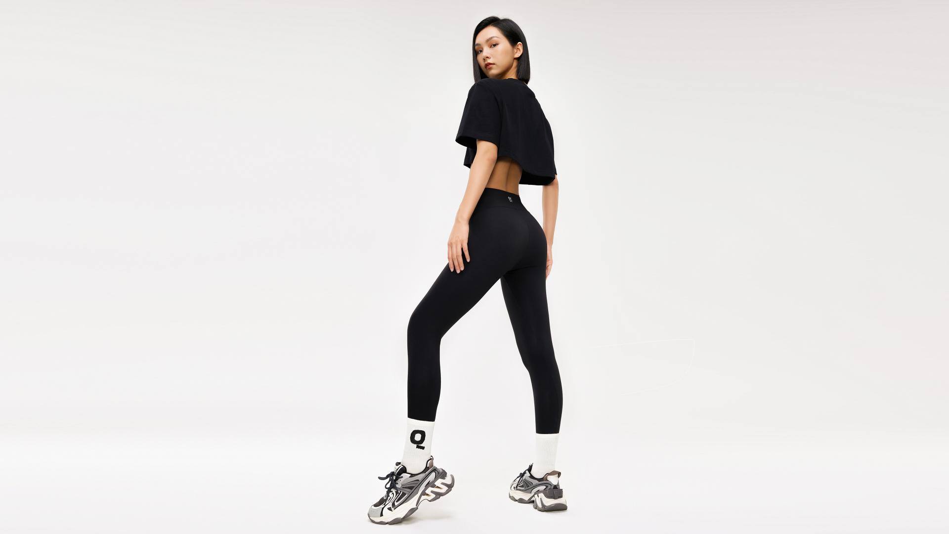 London Design Awards Winner - CURVE-ISM Shark pants