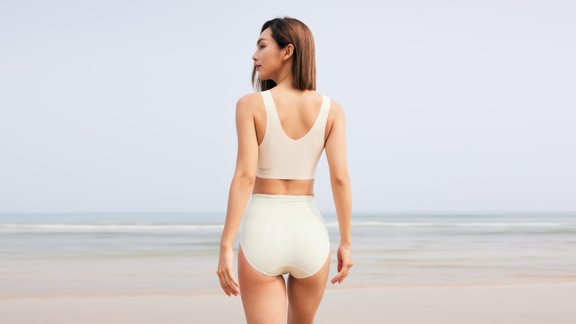 London Design Awards Winner - CURVE-ISM Cloud Shaping Underwear