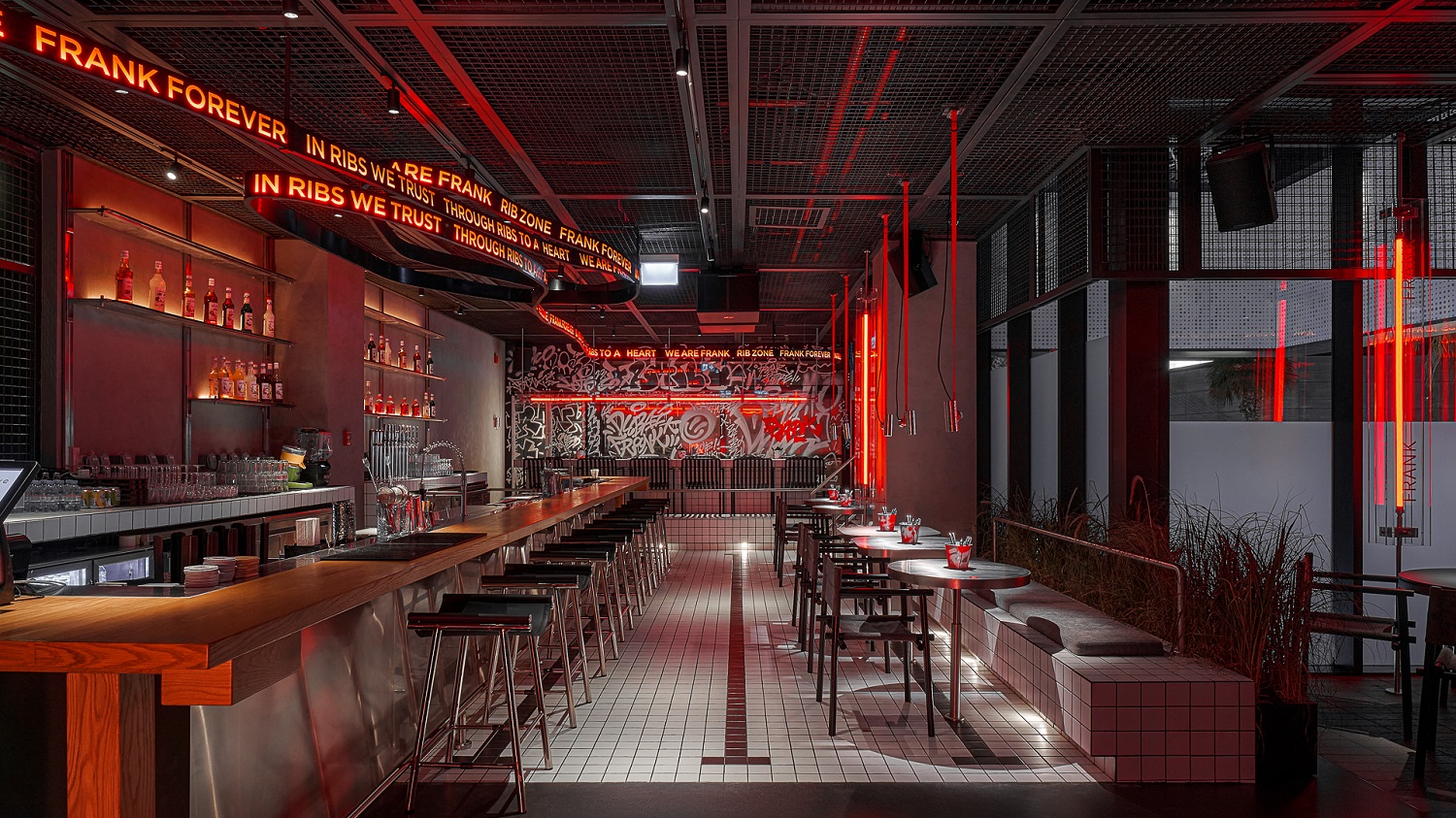 London Design Awards Winner - FRANK restaurant