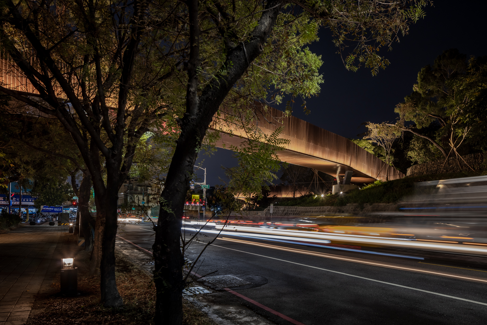 London Design Awards Winner - Fongshan City Wall Historic Route