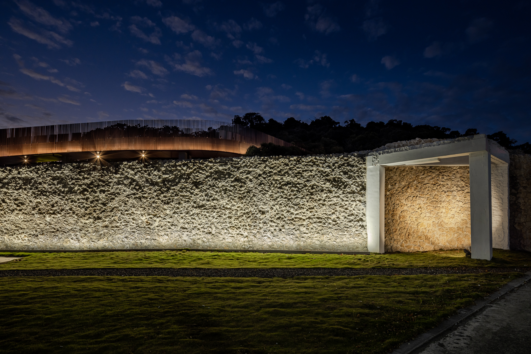 London Design Awards Winner - Fongshan City Wall Historic Route