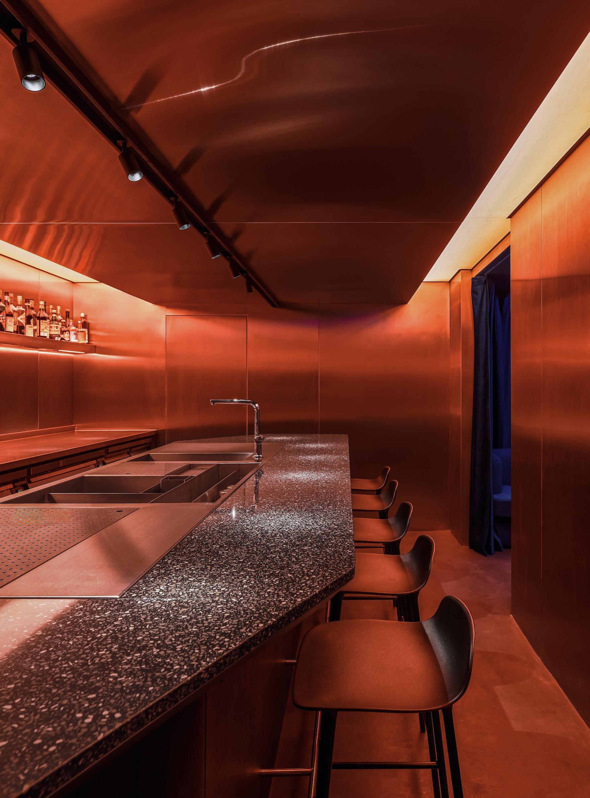 London Design Awards Winner - KINKALLY restaurant & bar KINKY
