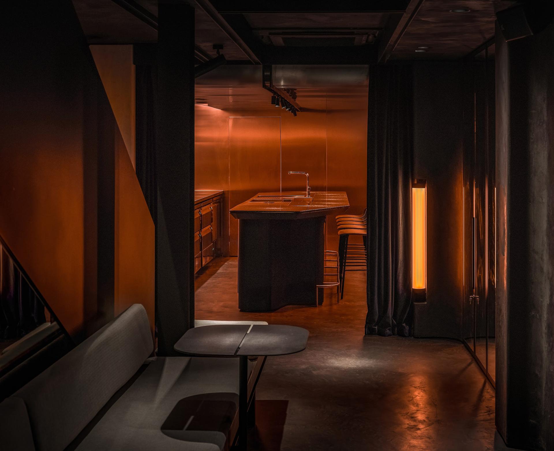 London Design Awards Winner - KINKALLY restaurant & bar KINKY