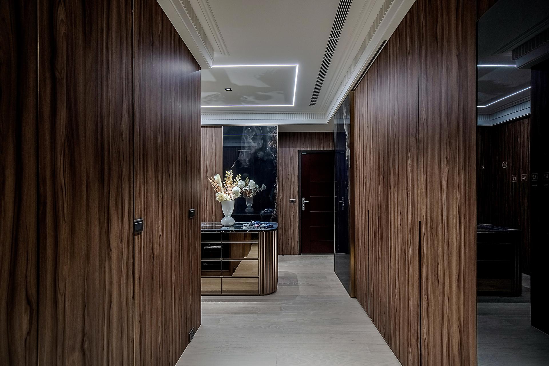 London Design Awards Winner - Glow