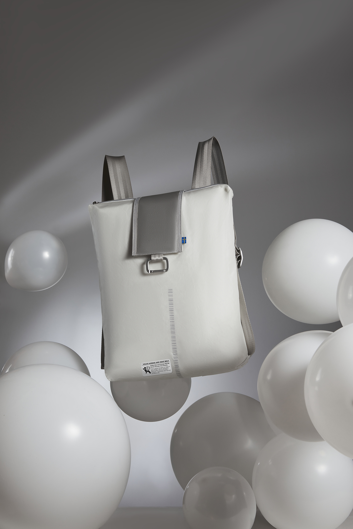 London Design Awards Winner - Airbag Material Foldable Backpack