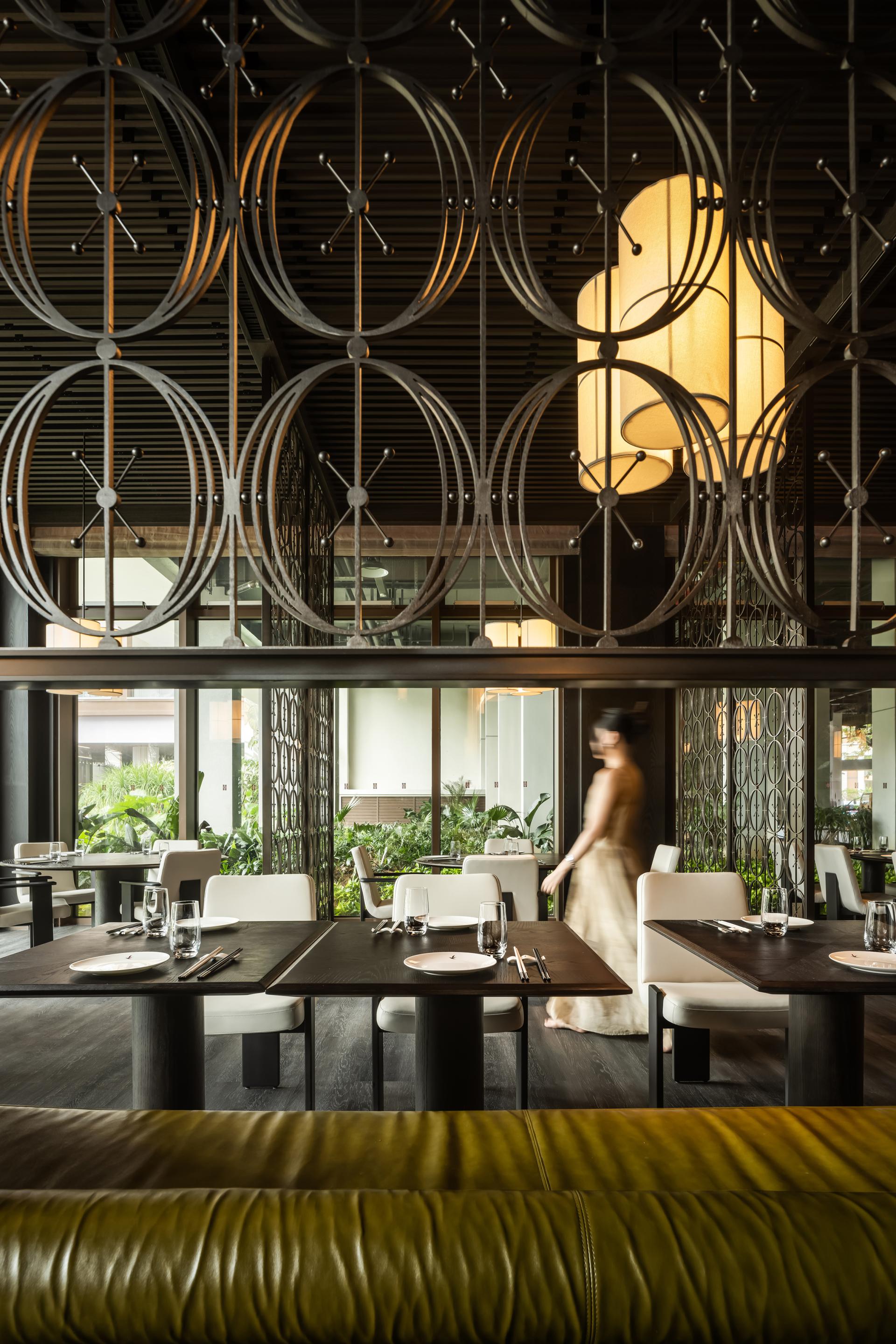 London Design Awards Winner - HUALUXE SANYA YALONG BAY RESORT