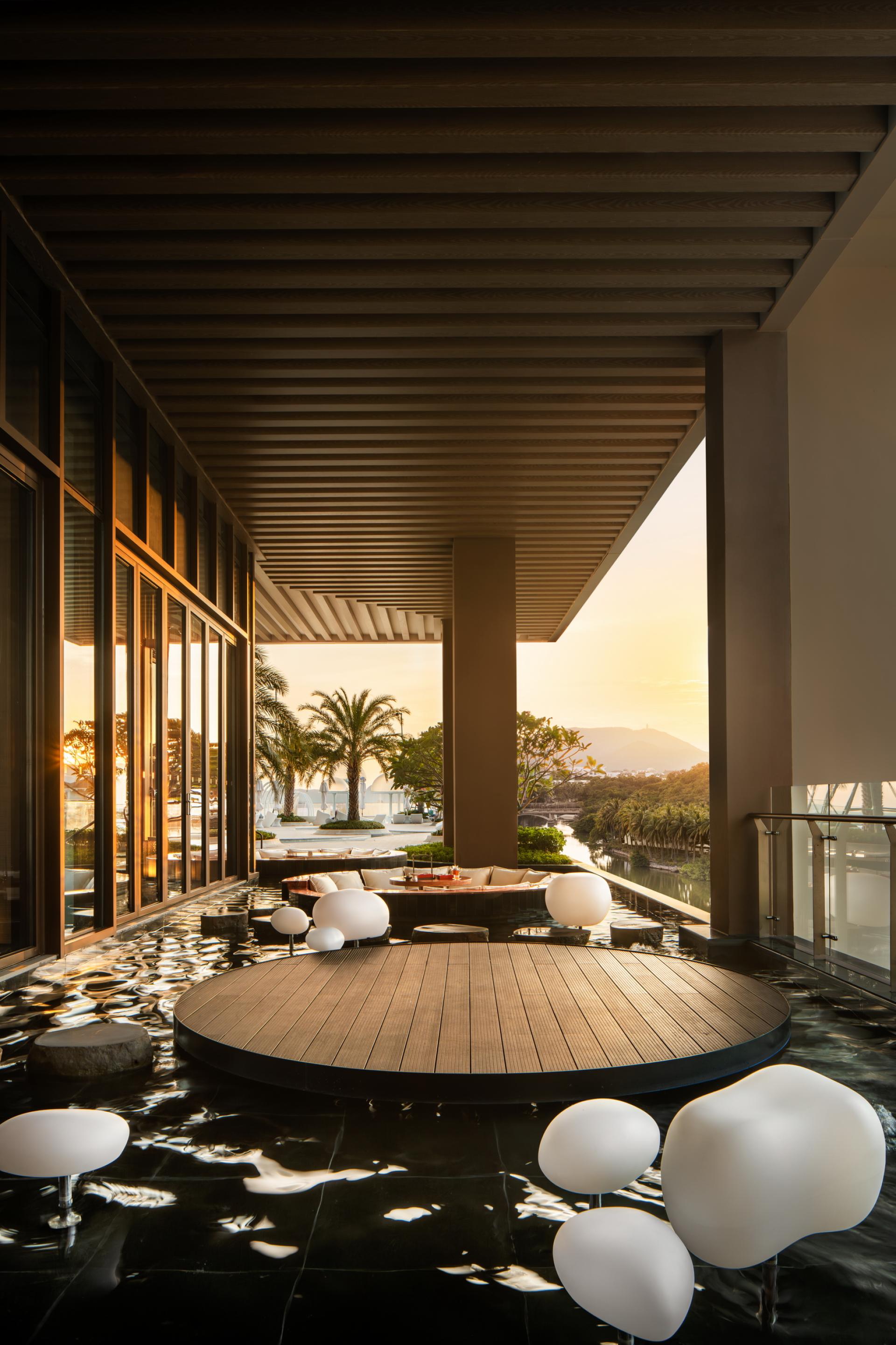 London Design Awards Winner - HUALUXE SANYA YALONG BAY RESORT