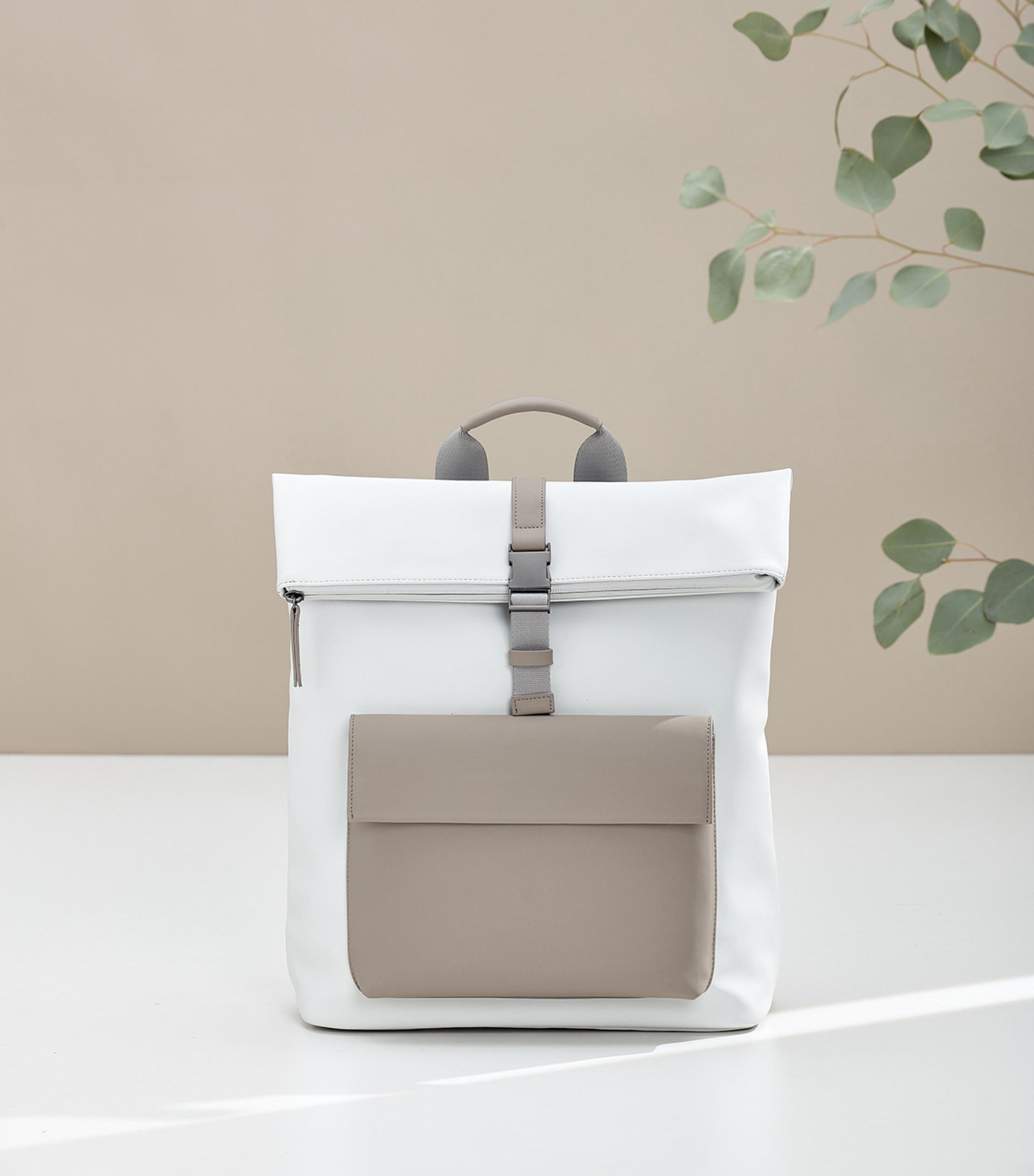 London Design Awards Winner - Nordic Casual Backpack