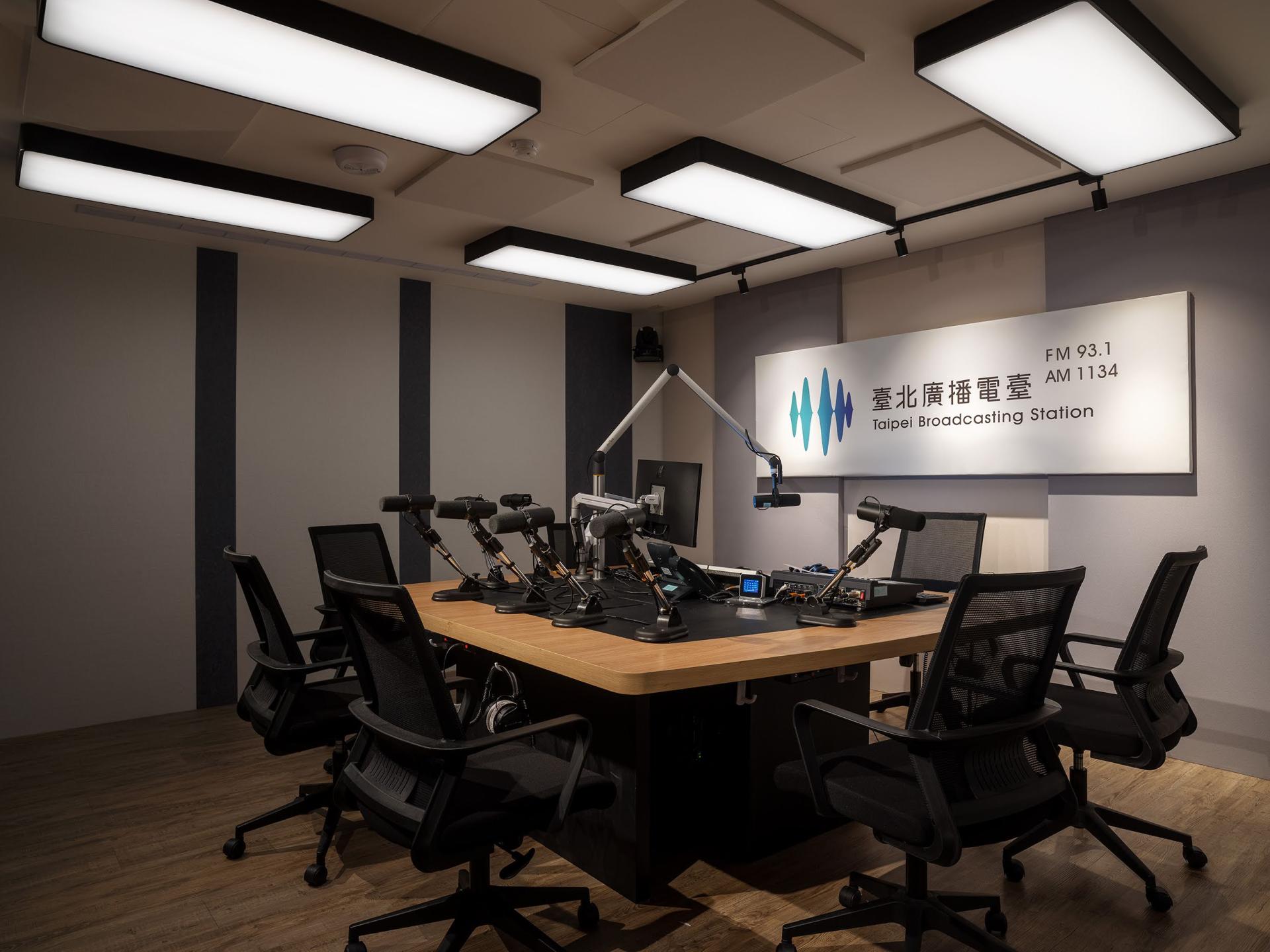 London Design Awards Winner - New Sound Era-Taipei Broadcasting Station Renovation Plan