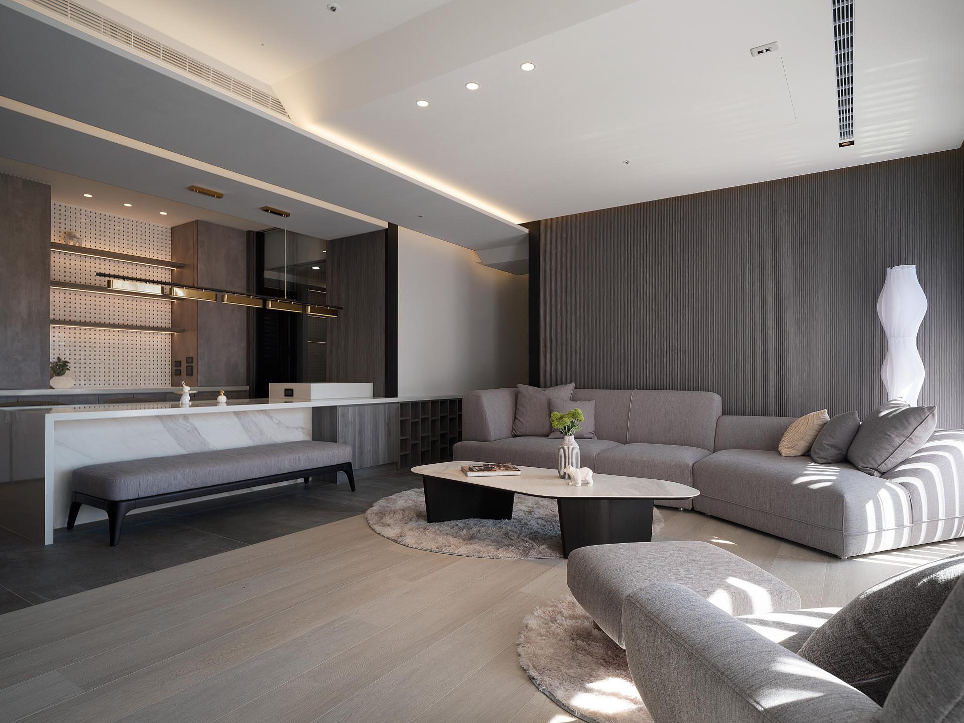 London Design Awards Winner - Lead The Light
