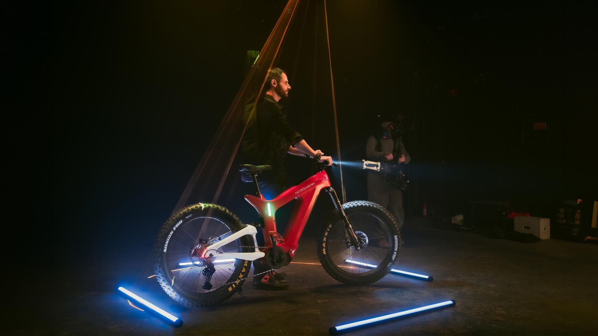 London Design Awards Winner - Voyager 1