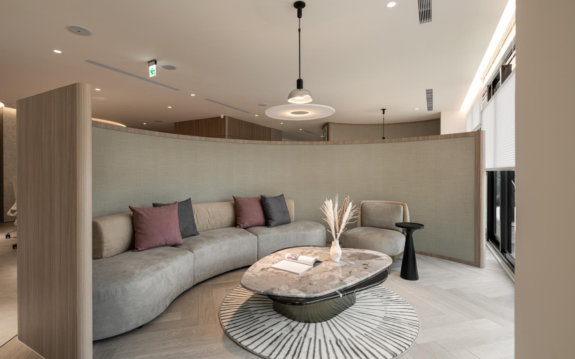 London Design Awards Winner - Renaissance Medical