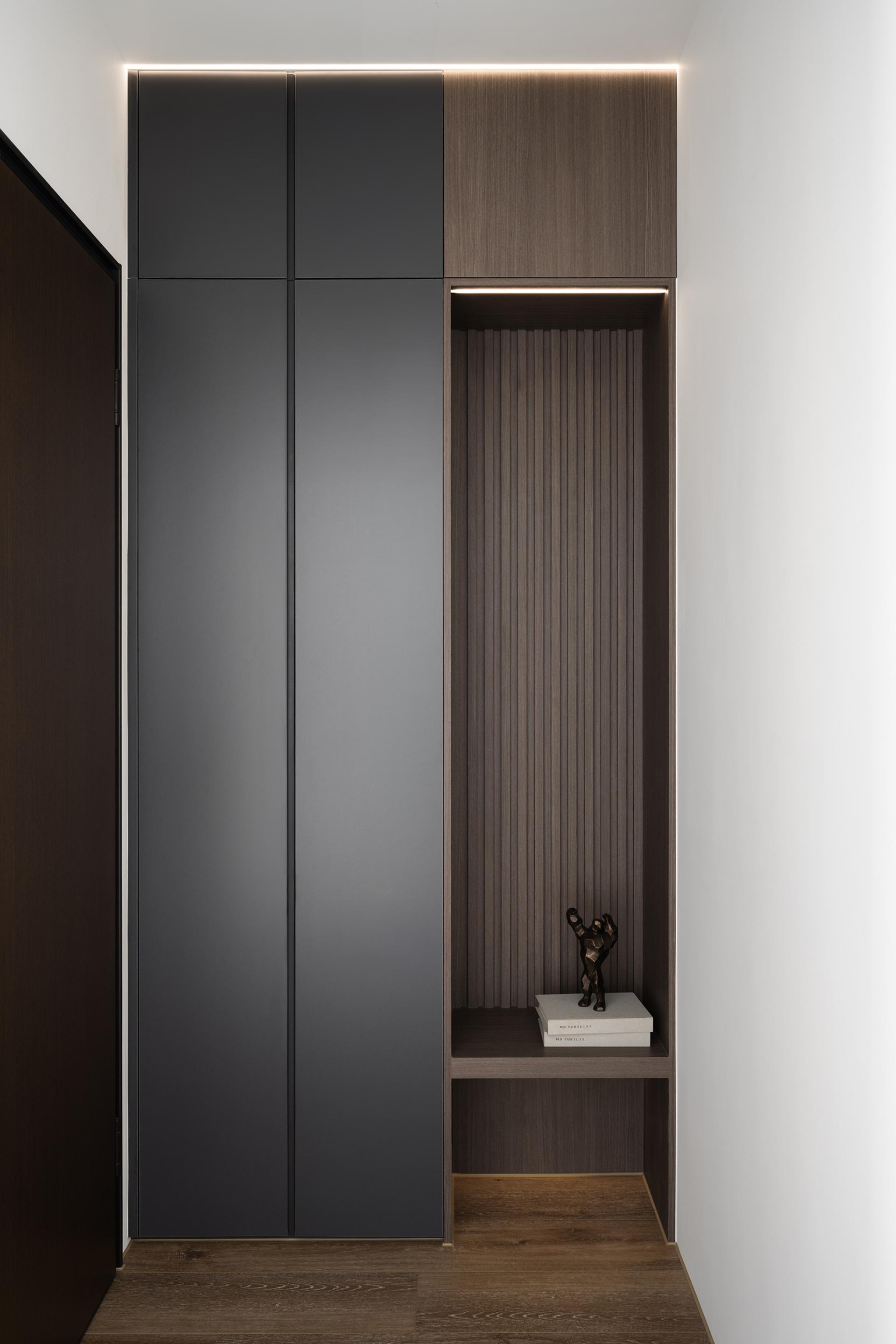 London Design Awards Winner - Reflection