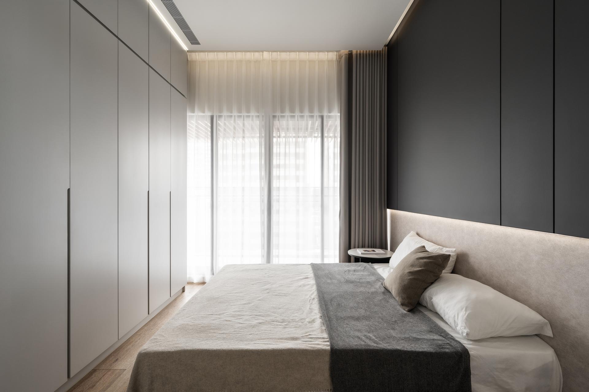 London Design Awards Winner - Reflection