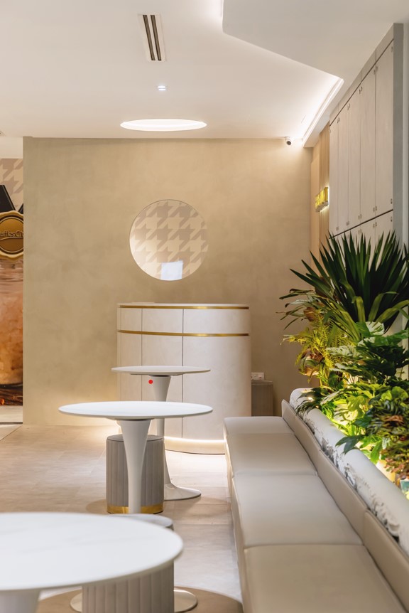 London Design Awards Winner - Tropicana Serenity