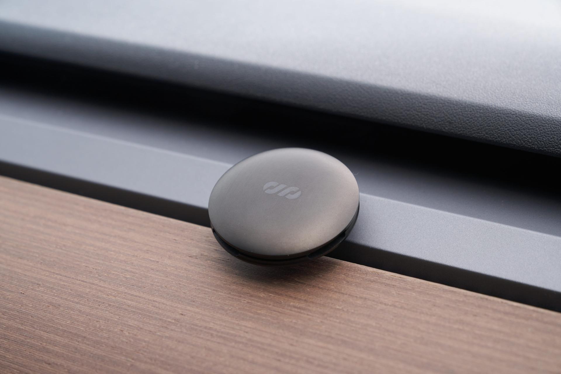 London Design Awards Winner - Scentag- Magnetic Car Air Scent