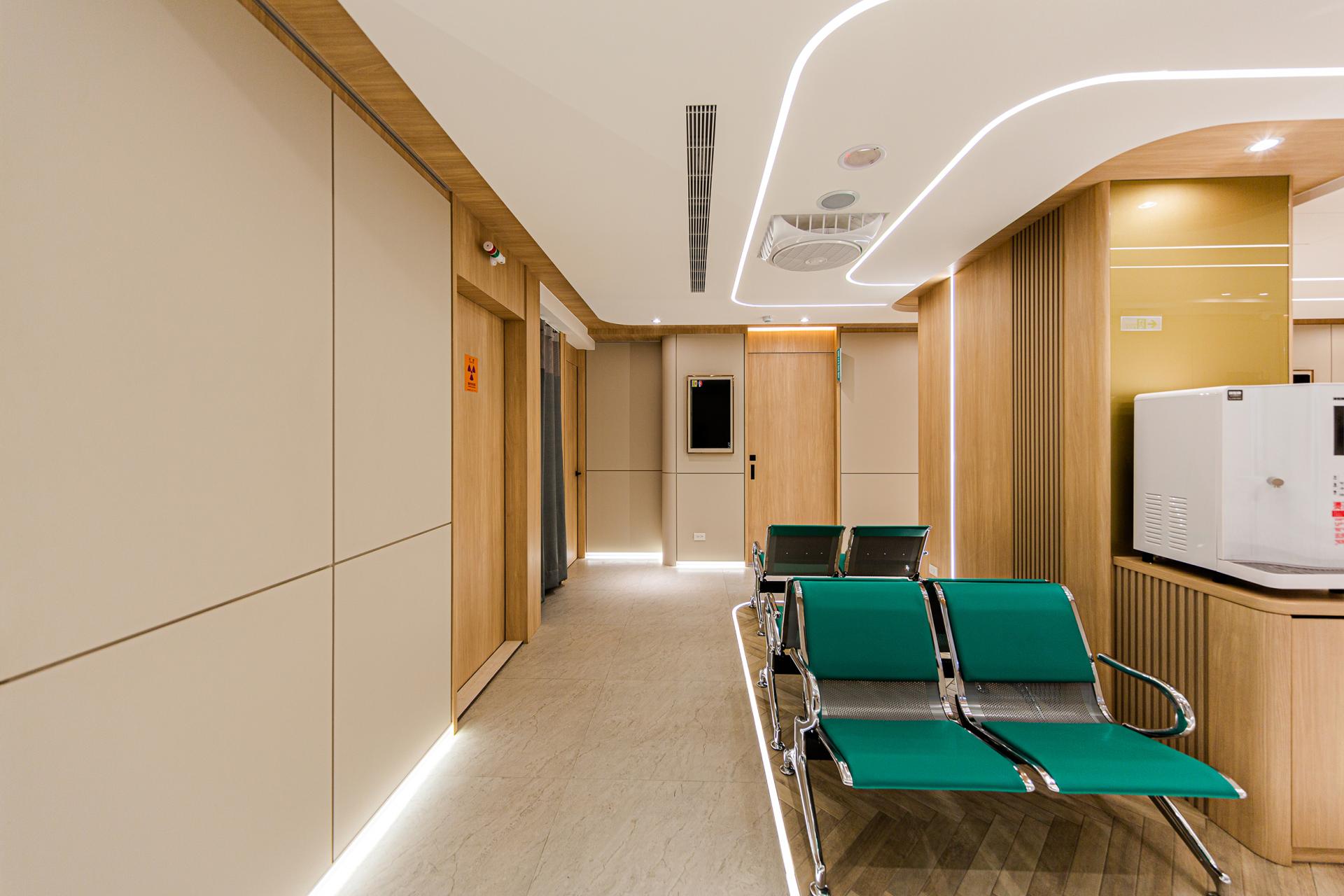 London Design Awards Winner - United Safety Clinic
