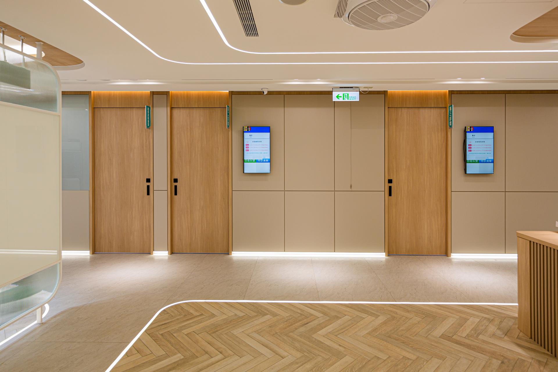 London Design Awards Winner - United Safety Clinic