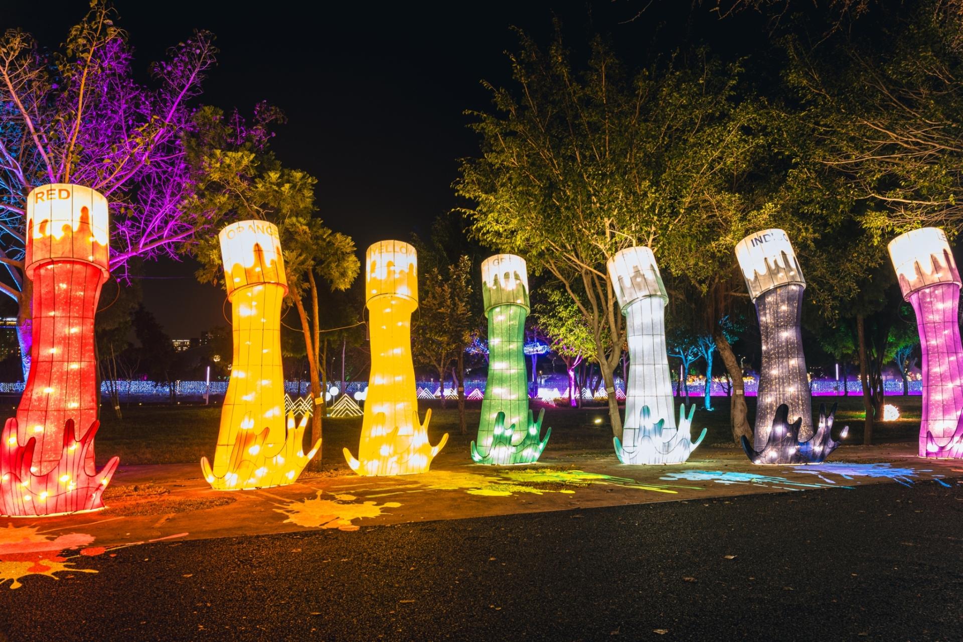 London Design Awards Winner - 2024 Central Taiwan Lantern Festival - Fantasy Reading World