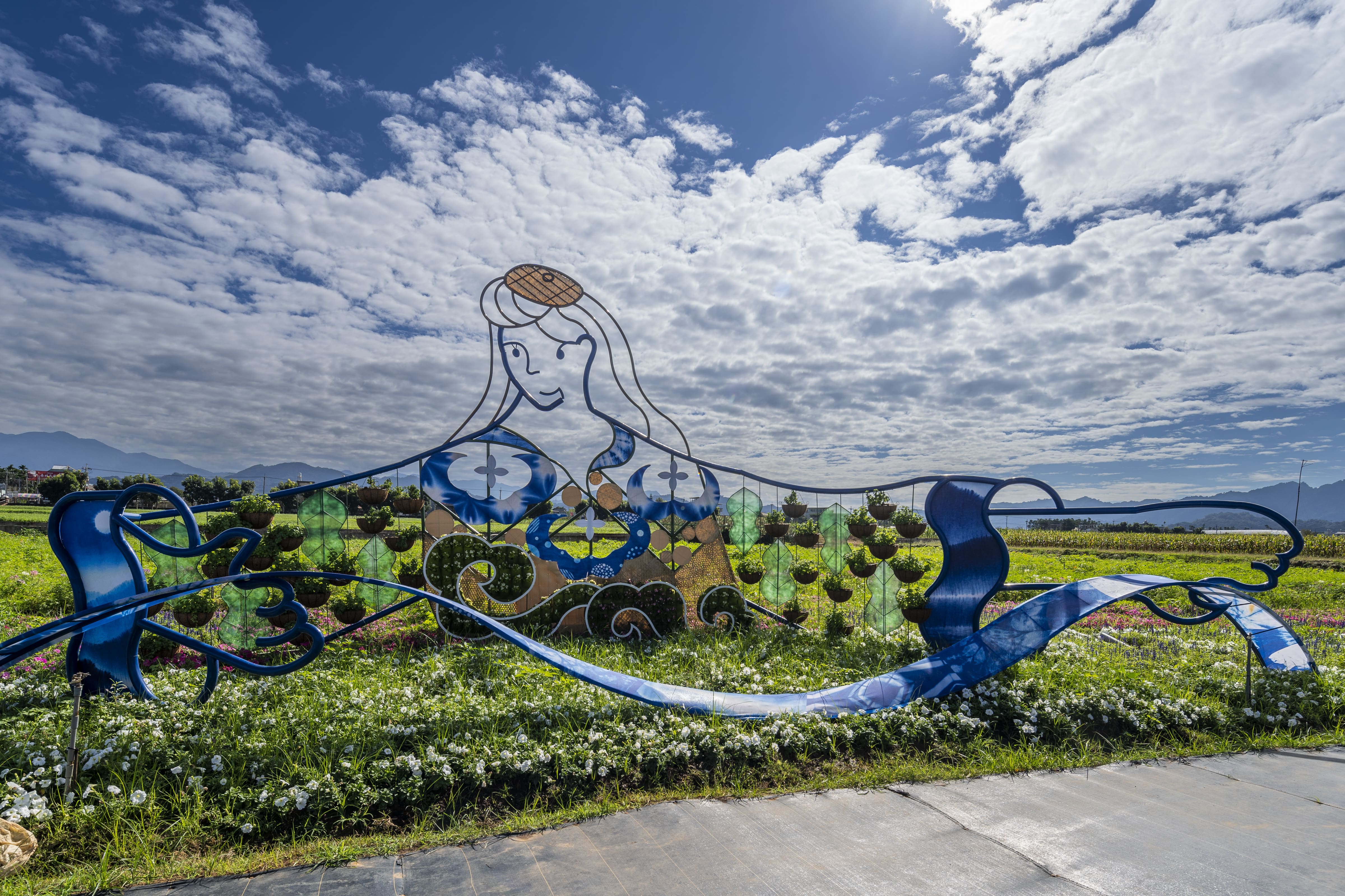 London Design Awards Winner - 2023 Taichung International Flower Carpet Festival 