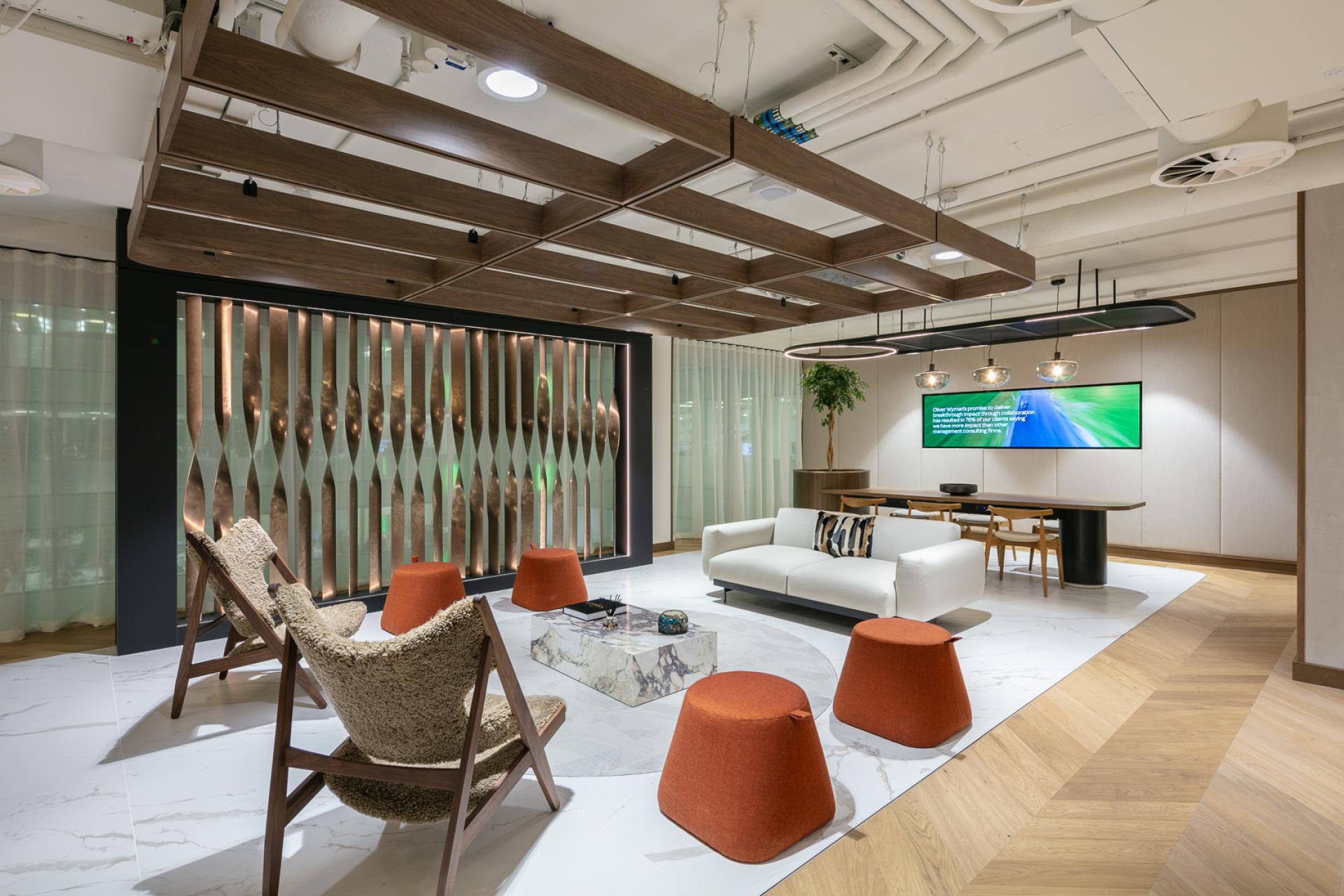 London Design Awards Winner - TSK x Oliver Wyman