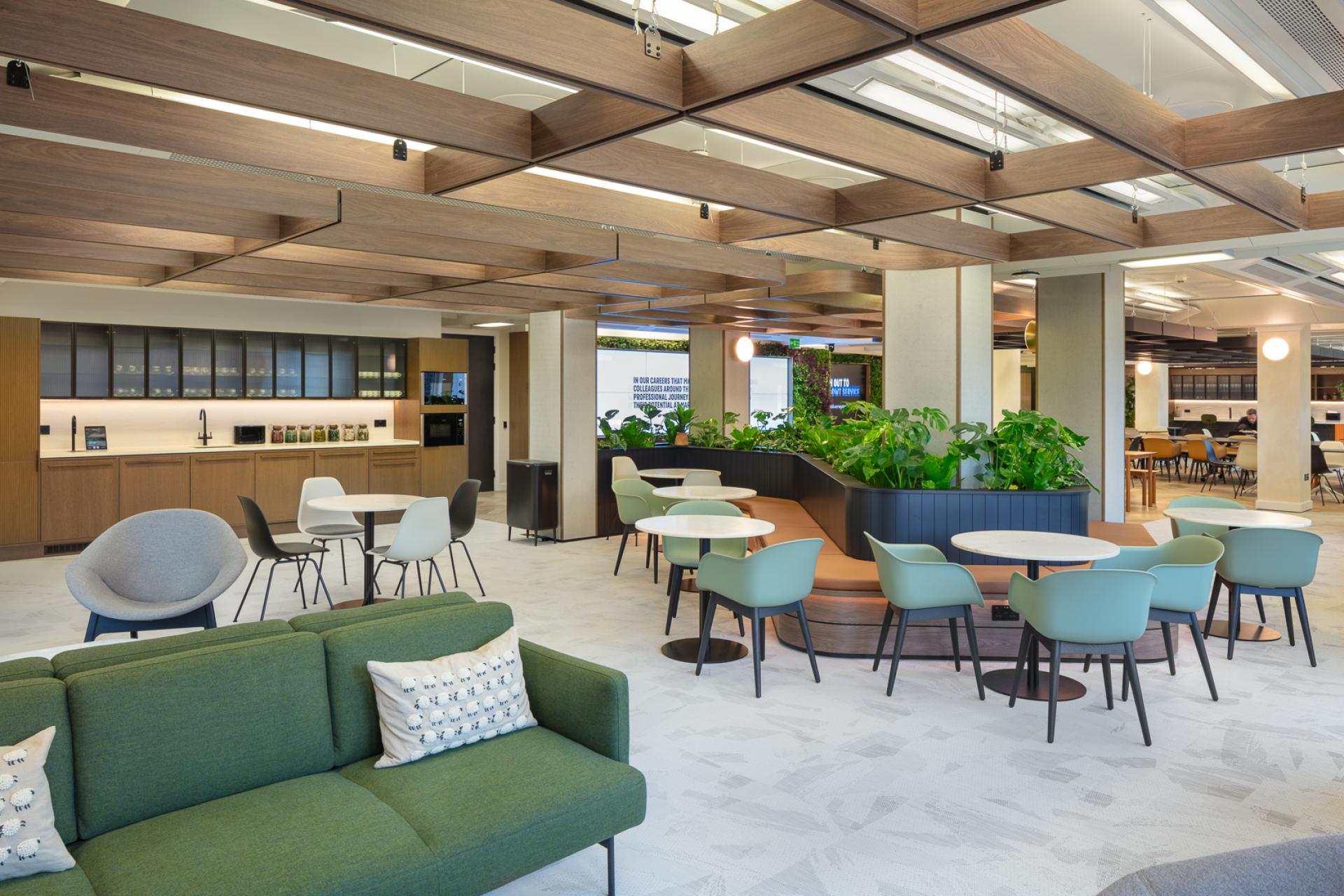 London Design Awards Winner - TSK x Oliver Wyman