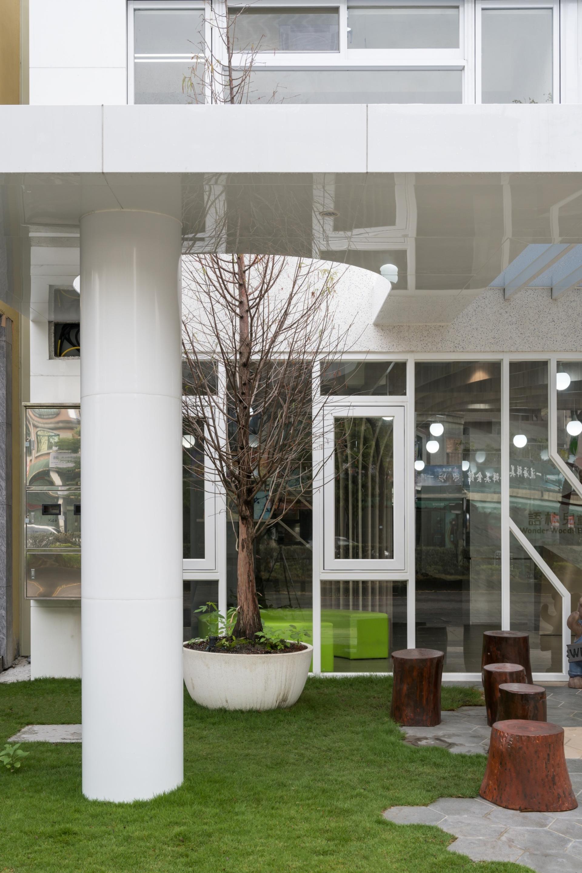 London Design Awards Winner - Wonder Woods Educational Institute